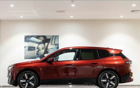 BMW iX, 2021 год, 6 890 000 рублей, 4 фотография