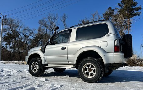 Toyota Land Cruiser Prado 90 рестайлинг, 2000 год, 1 600 000 рублей, 5 фотография