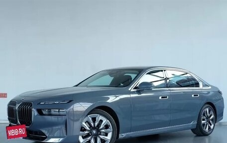 BMW 7 серия, 2022 год, 14 300 000 рублей, 2 фотография
