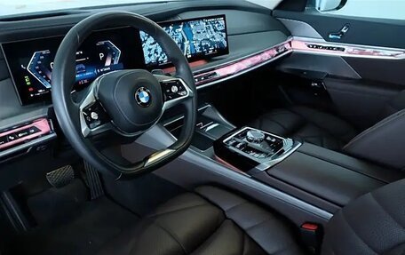 BMW 7 серия, 2022 год, 14 300 000 рублей, 6 фотография