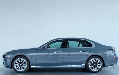 BMW 7 серия, 2022 год, 14 300 000 рублей, 3 фотография
