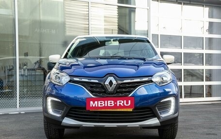 Renault Kaptur I рестайлинг, 2020 год, 1 958 000 рублей, 2 фотография