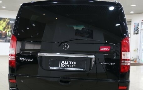 Mercedes-Benz Viano, 2012 год, 2 099 000 рублей, 18 фотография