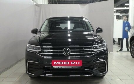 Volkswagen Tiguan II, 2023 год, 5 917 600 рублей, 5 фотография
