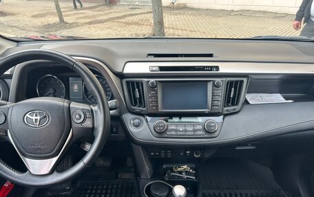 Toyota RAV4, 2017 год, 2 580 000 рублей, 14 фотография