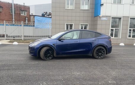 Tesla Model Y I, 2020 год, 4 150 000 рублей, 3 фотография
