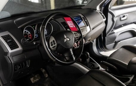 Mitsubishi Outlander III рестайлинг 3, 2011 год, 1 499 000 рублей, 3 фотография