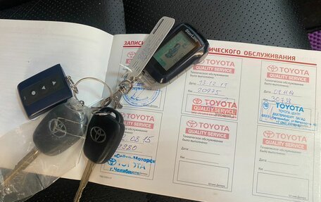 Toyota RAV4, 2013 год, 1 850 000 рублей, 24 фотография