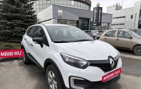 Renault Kaptur I рестайлинг, 2018 год, 1 444 000 рублей, 3 фотография