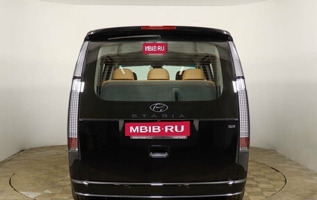 Hyundai Staria, 2023 год, 7 650 000 рублей, 14 фотография