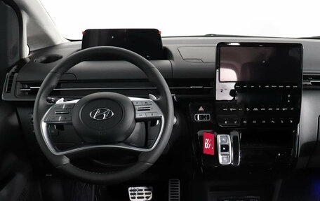Hyundai Staria, 2023 год, 7 650 000 рублей, 23 фотография