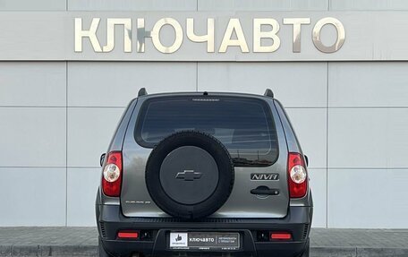 Chevrolet Niva I рестайлинг, 2014 год, 759 000 рублей, 5 фотография