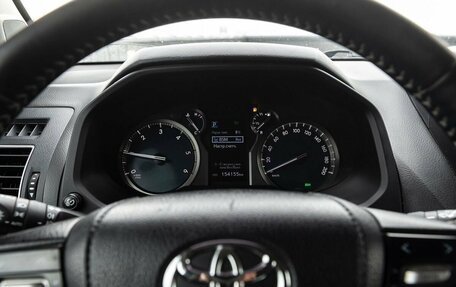 Toyota Land Cruiser Prado 150 рестайлинг 2, 2018 год, 5 149 000 рублей, 3 фотография