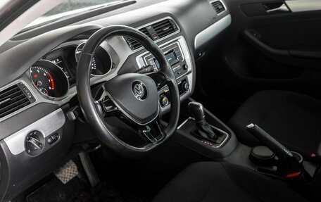 Volkswagen Jetta VI, 2018 год, 1 559 000 рублей, 2 фотография