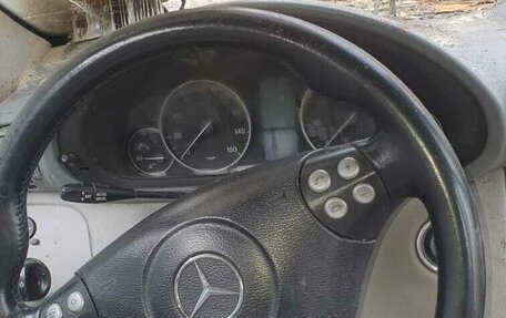 Mercedes-Benz C-Класс, 2004 год, 300 000 рублей, 7 фотография