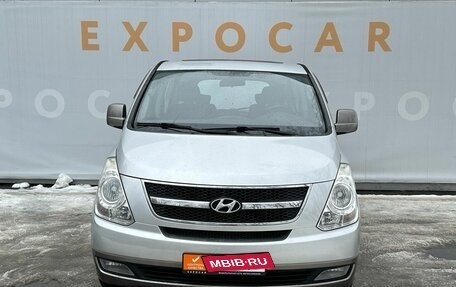 Hyundai Grand Starex Grand Starex I рестайлинг 2, 2010 год, 1 569 000 рублей, 3 фотография