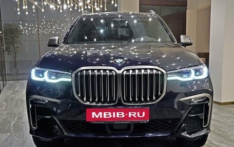 BMW X7, 2020 год, 10 950 000 рублей, 2 фотография