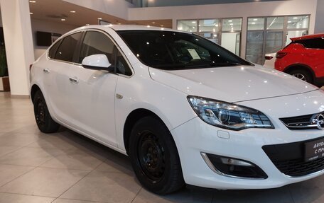 Opel Astra J, 2013 год, 1 115 000 рублей, 7 фотография