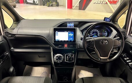 Toyota Voxy III, 2019 год, 2 847 000 рублей, 32 фотография
