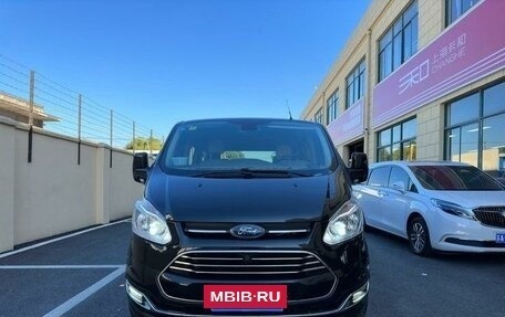 Ford Tourneo Custom I рестайлинг, 2020 год, 2 442 000 рублей, 2 фотография