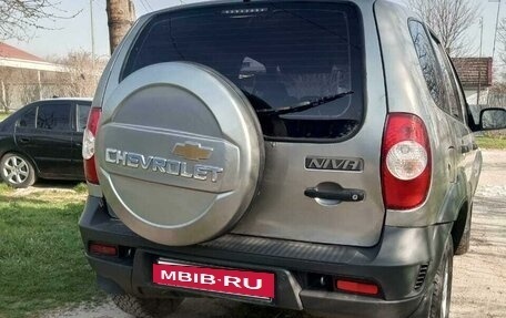 Chevrolet Niva I рестайлинг, 2013 год, 530 000 рублей, 6 фотография