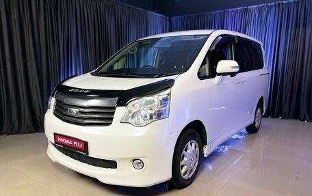 Toyota Noah III, 2012 год, 1 645 000 рублей, 1 фотография