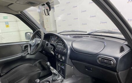 Chevrolet Niva I рестайлинг, 2016 год, 740 000 рублей, 9 фотография