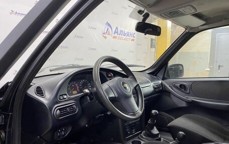 Chevrolet Niva I рестайлинг, 2016 год, 740 000 рублей, 15 фотография
