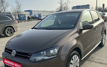 Volkswagen Polo VI (EU Market), 2013 год, 1 050 000 рублей, 3 фотография