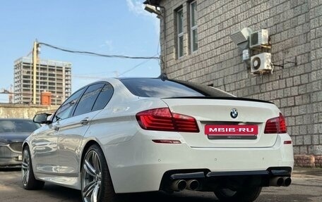 BMW 5 серия, 2014 год, 2 450 000 рублей, 3 фотография