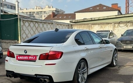 BMW 5 серия, 2014 год, 2 450 000 рублей, 4 фотография