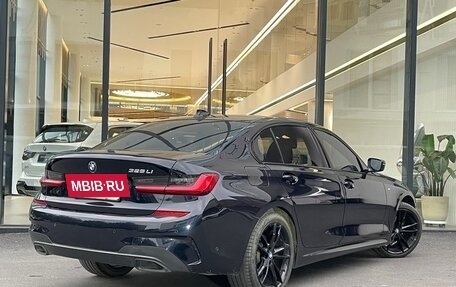 BMW 3 серия, 2019 год, 3 750 000 рублей, 2 фотография