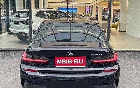 BMW 3 серия, 2019 год, 3 750 000 рублей, 5 фотография
