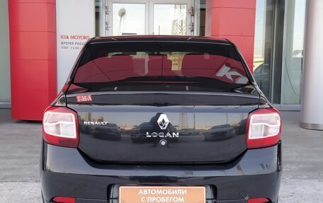 Renault Logan II, 2017 год, 689 000 рублей, 5 фотография