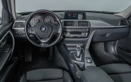BMW 3 серия, 2017 год, 2 849 000 рублей, 6 фотография