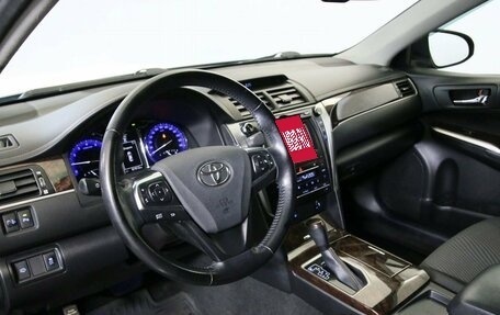 Toyota Camry, 2018 год, 2 499 000 рублей, 16 фотография