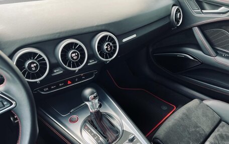 Audi TTS, 2016 год, 5 350 000 рублей, 28 фотография