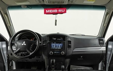 Mitsubishi Pajero IV, 2011 год, 1 595 000 рублей, 8 фотография
