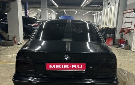 BMW 5 серия, 2001 год, 900 000 рублей, 6 фотография