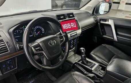 Toyota Land Cruiser Prado 150 рестайлинг 2, 2018 год, 5 200 000 рублей, 13 фотография