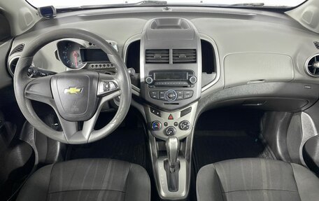 Chevrolet Aveo III, 2013 год, 889 000 рублей, 13 фотография