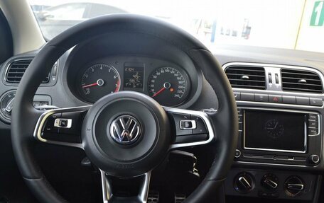 Volkswagen Polo VI (EU Market), 2018 год, 1 250 000 рублей, 21 фотография