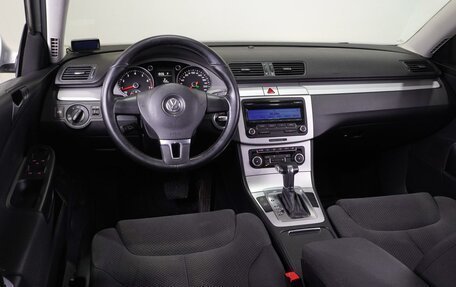Volkswagen Passat B6, 2010 год, 949 000 рублей, 6 фотография
