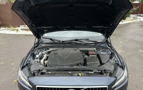 Volvo V60 Cross Country II, 2019 год, 3 300 000 рублей, 15 фотография