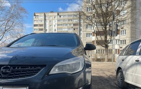 Opel Astra J, 2012 год, 650 000 рублей, 2 фотография