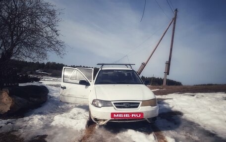 Daewoo Nexia I рестайлинг, 2011 год, 110 000 рублей, 3 фотография