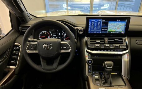 Toyota Land Cruiser, 2023 год, 14 900 000 рублей, 7 фотография