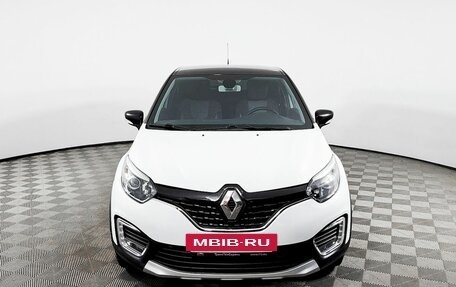 Renault Kaptur I рестайлинг, 2017 год, 1 968 000 рублей, 2 фотография