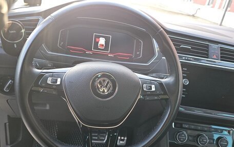Volkswagen Tiguan II, 2020 год, 4 250 000 рублей, 4 фотография