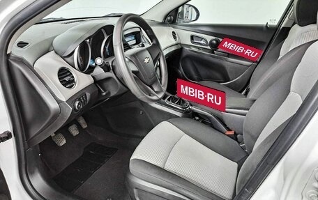 Chevrolet Cruze II, 2011 год, 998 000 рублей, 16 фотография